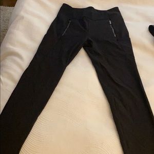 Athleta nylon / spandex black pants.